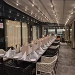 Tisia & 酒店 4*