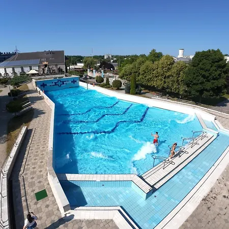 Hotel Tisia &