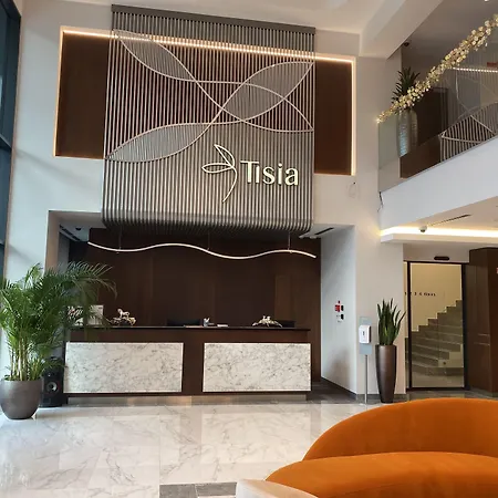 Szálloda Tisia & 4*