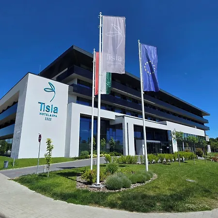 Tisia & Hotel Tiszaújváros