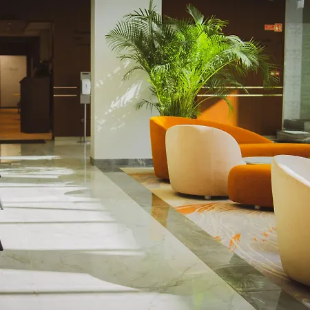 Tisia & Hotel
