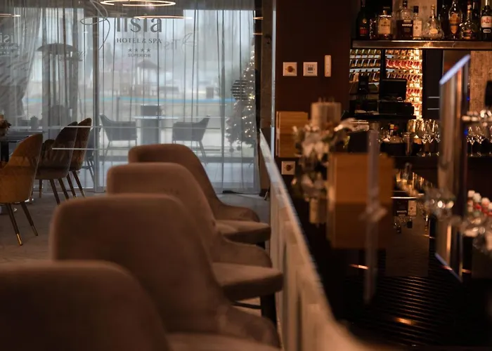 Hotel Tisia &